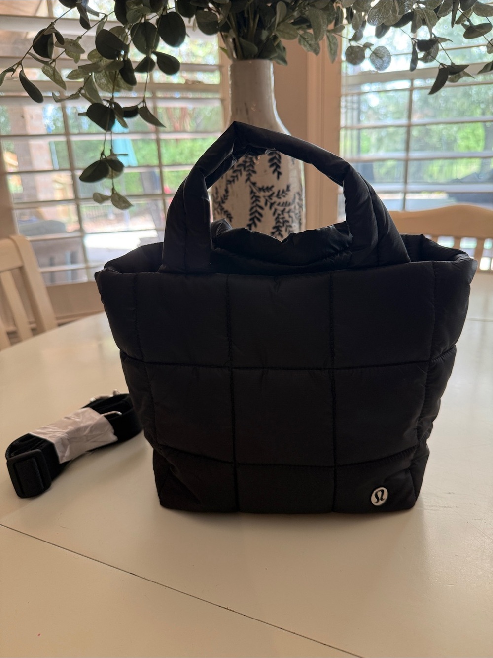 Lululemon quilted grid 5l bag black
